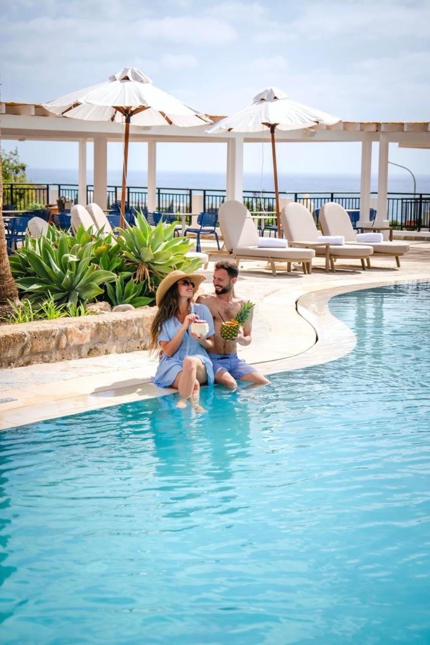 Wellclub - Wellness Family Experience Hotel Paphos Exterior photo